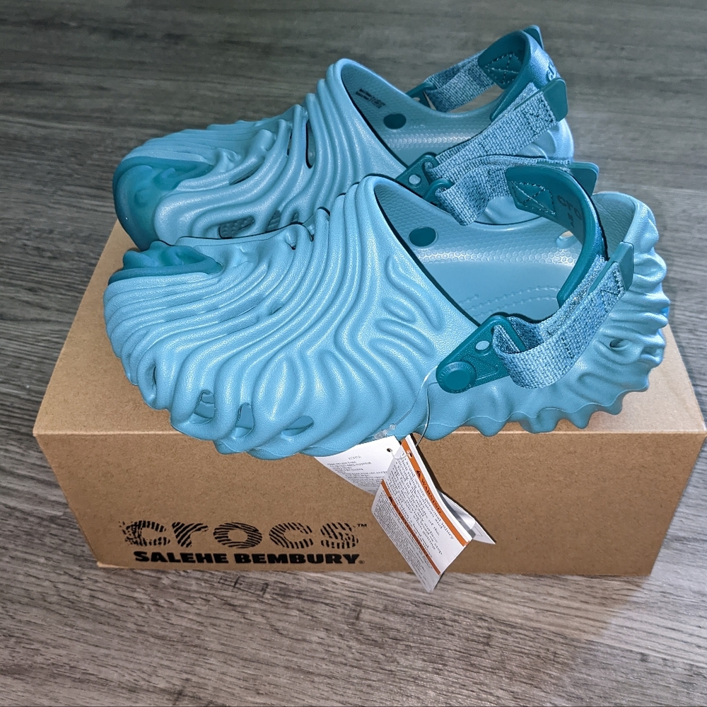 Salehe Bembury x Pollex Crogs, Men's Size 4, Turquoise